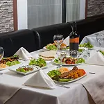 酒店 Riverside Boutique 班斯科
