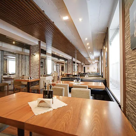 Riverside Boutique 호텔