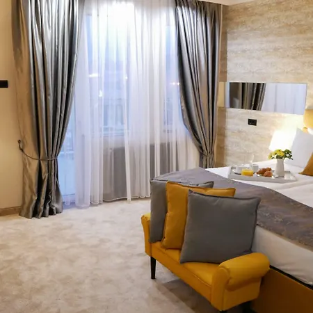 Riverside Boutique 호텔