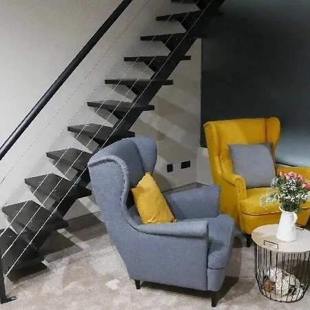 Riverside Boutique בנסקו