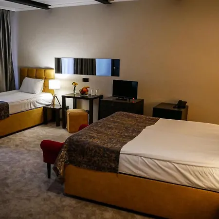 Hotel Riverside Boutique 4*