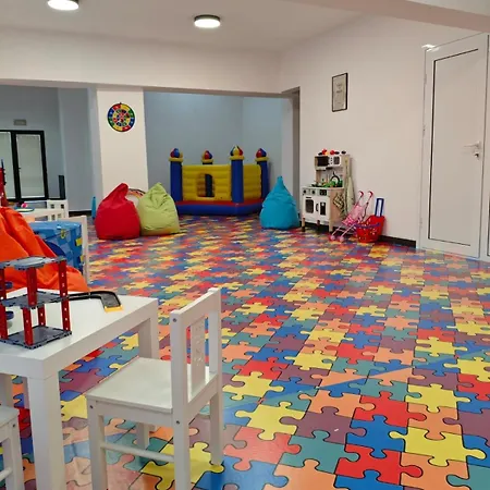 ホテル Riverside Boutique バンスコ