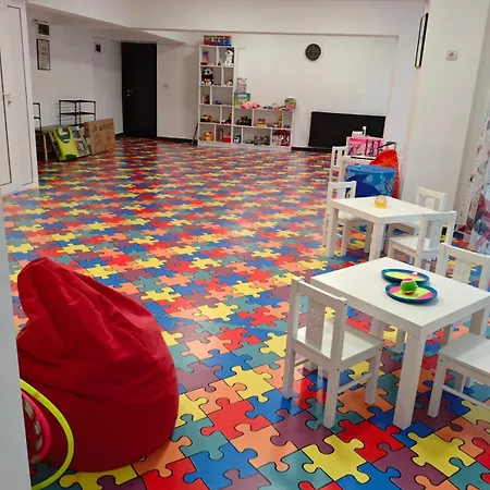 Riverside Boutique Hotel 4*