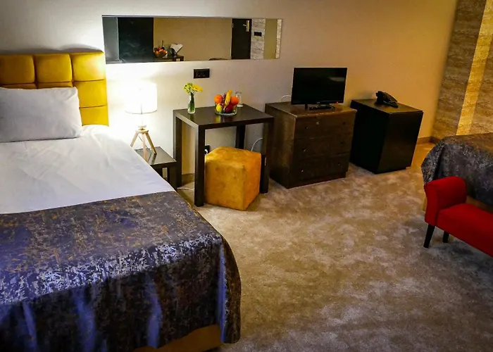 Riverside Boutique 4* Banszko