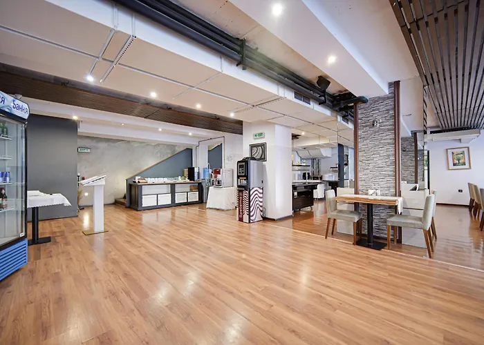 Riverside Boutique 4* Banszko