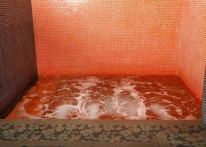 Riverside Boutique Hotel