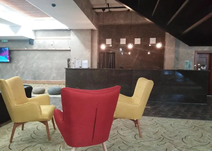 Riverside Boutique 4* 반스코