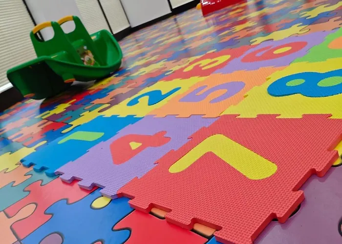 Riverside Boutique 4*